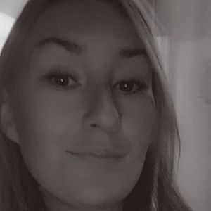 Meet your Posher, Cierra